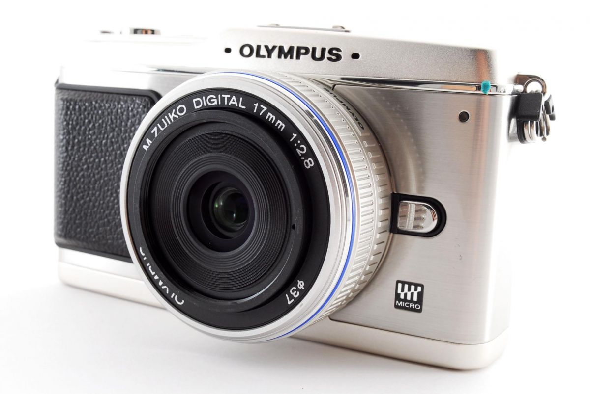 【5/23~5/27限定!最大4,000円OFF&5/25限定で最大P3倍】【中古】オリンパス OLYMPUS PEN E-P1 シルバー パンケーキ(単焦点)レンズキット 美品 小型軽量 ストラップ付き