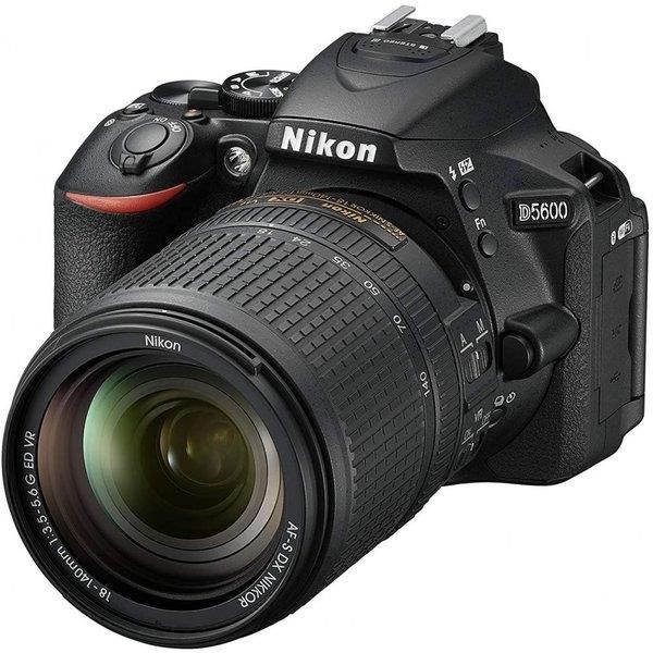 【中古】ニコン Nikon D5600 18-140 VR レンズキット ブラック D5600LK18-140BK