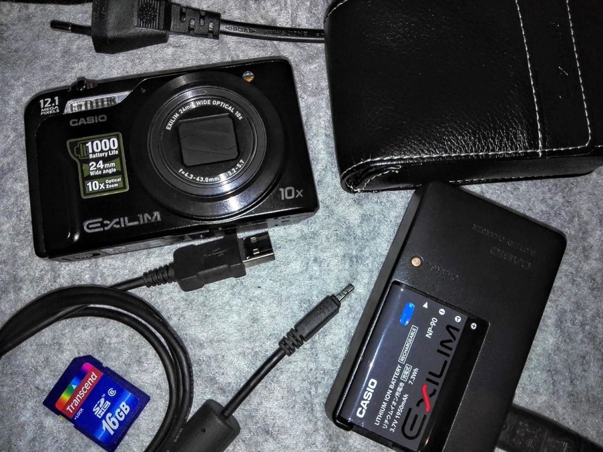 楽天市場】casio ex-h60(デジタルカメラ|カメラ・ビデオカメラ 楽天市場】casio ex-h60(デジタルカメラ|カメラ・ビデオカメラ