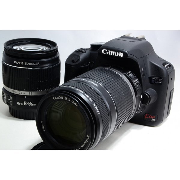 【4/23~28 クーポンで最大4000円OFF】キヤノン Canon EOS Kiss X3 標準&望遠ダブルレンズセット ブラック 美品 8GB SDカードストラップ付き