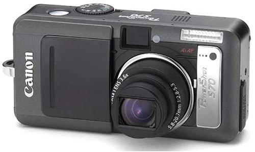 Canon PowerShot S70 PSS70 【重要】 当社中古品は、製品を利用する上で問題のないものを取り扱っております。 ご安心して、ご購入いただければ幸いです。 ・掲載されております画像は全てイメージとなります。 　実際の商品とは色味等異なる場合がございますので、ご了承ください。 ・中古品の特性上、外箱,取り扱い説明書,ドライバ用CD-ROM等は付属いたしません。 　ドライバ用CD-ROMが必要な製品の場合は、公式サイトよりダウンロードください。 ・商品名に【付属、特典、○○付き、ダウンロードコード】等の記載があっても 　中古品の場合は基本的にこれらは付属致しません。 ・その他付属品(接続ケーブル,バッテリー....etc)も、互換性品となる場合がございます。 　動作確認はきちんとしておりますので、ご了承の上ご安心してお買い求めください。 ・こちらの製品は中古品ですのでメーカー保証の対象外となります。あらかじめご了承下さい。 【お届け日について】 お届け日の"指定なし"で、記載の最短日より早くお届けできる場合が多いです。 お品物をなるべく早くお受け取りしたい場合は、お届け日を"指定なし"にてご注文ください。 お届け日をご指定頂いた場合、ご注文後の変更はできかねます。 【お品物お届けまでの流れについて】 ・ご注文：24時間365日受け付けております。 ・ご注文の確認と入金：入金が完了いたしましたらお品物の手配をさせていただきます ・お届け：商品ページにございます最短お届け日数±3日前後でのお届けとなります。 *前払いやお支払いが遅れた場合は入金確認後配送手配となります、ご理解くださいますようお願いいたします。 【中古品の不良対応について】 ・お品物に不具合がある場合、初期不良がございましたら、購入履歴の「ショップへお問い合わせ」より不具合内容を添えてご連絡ください。 ・お品物販売前に動作確認をしておりますが、中古品という特性上配送時に問題が起こる可能性もございます。お手数おかけいたしますが、お品物ご到着後お早めにご確認をお願い申し上げます。 【在庫切れ等について】 弊社は他モールと併売を行っている兼ね合いで、在庫反映システムの処理が遅れてしまい在庫のない商品が販売中となっている場合がございます。完売していた場合はメールにてご連絡いただきますので、ご了承ください。