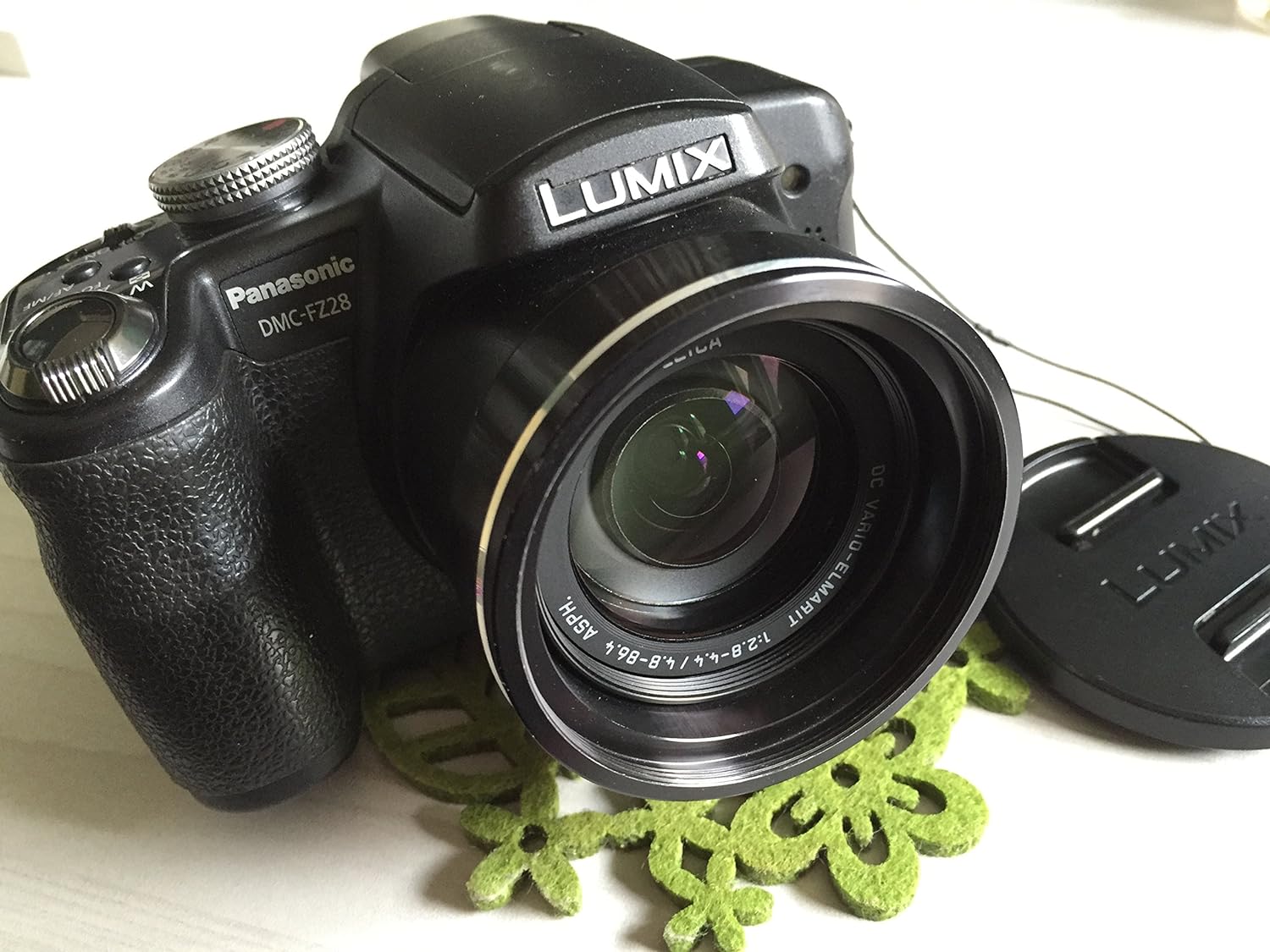 【中古】パナソニック デジタルカメラ LUMIX (ルミックス) FZ28 ブラック DMC-FZ28-K