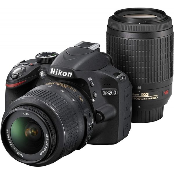 【5/23~5/27限定!最大4,000円OFF&5/25限定で最大P3倍】【中古】ニコン Nikon D3200 200mmダブルズームキット ブラック SDカード付き