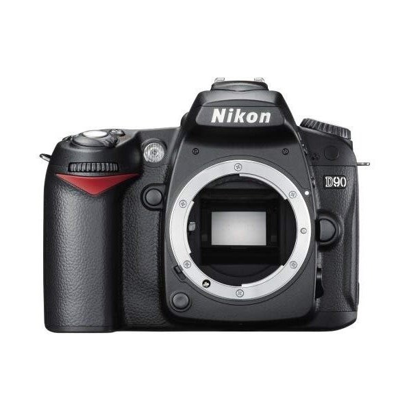 【6/1限定 全品P3倍】【中古】ニコン Nikon D90 ボディ SDカード付き