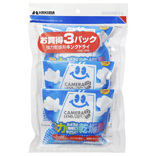 カメラ乾燥剤で初の丈夫で破れにくいナイロン袋を採用。 カメラに最適な湿度40％を保ちます。 成分には汚染した土壌の浄化にも利用される天然素材の石灰（酸化カルシウム）を使用。 日本石灰乾燥剤協議会認定商品です。 【主な仕様】 ・内容量：1個（30g）×4個入×3パック計12個入 ・使用量のめやす：約22Lのスペースに1個 ・成分：酸化カルシウム ・有効期限：約11ヶ月 ※有効期限は目安です。周囲の温湿度や収納容器の密閉度、開閉頻度により多少異なります。 袋がまるくふくらみ、手で振ってカサカサという音がしなくなったら新品とお取替えください。