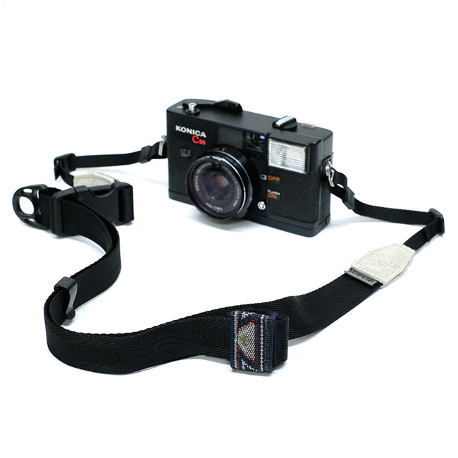カメラ ストラップ レザー ミラーレス 斜めがけ 本革 おしゃれ かわいい 長さ調節 日本製スウェードタイプ 伸縮自在のニンジャストラップ / diagnl(ダイアグナル) Ninja Camera Strap 25mm幅