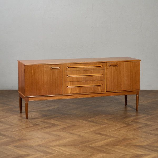 イギリス ヴィンテージ サイドボード IZ95362E★ モダン 北欧 スタイル 食器棚 英国 脚付 キャビネット カップボード チーク ビンテージ #95362