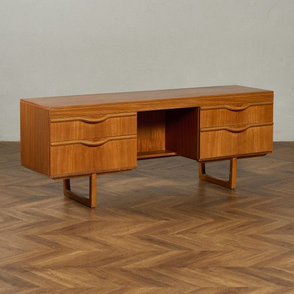 英国 ヴィンテージ ドレッシングデスク IZ95601E★ デスク 両袖 机 天然木 パソコン ドロワー ドレッサ..