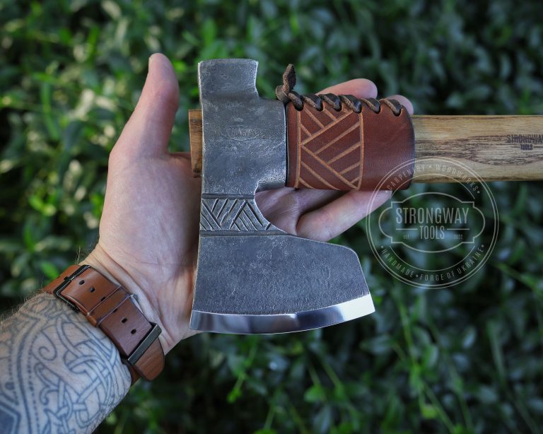 【ウクライナ産】手作り斧 中型アックス2装飾付き ハチェット 【SWAYTOBOR】 キャンプ スウェイトボル 3