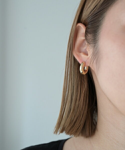 Pt(ピーティー)チャンキーフープピアスキャナルジーン CANALJEAN レディース Pt ピーティー アクセサリー　ピアス　シンプル　おしゃれのサムネイル