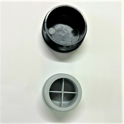 単管パイプ キャップ 単管 【単管工房】スリムで割れにくい 補強＋耐候性＋抜け止め エンドキャップ 48.6mm 足場菅 フェンス 簡易柵 造作 害虫予防 丸パイプ 単管キャップ キャッシュレス 還元 3