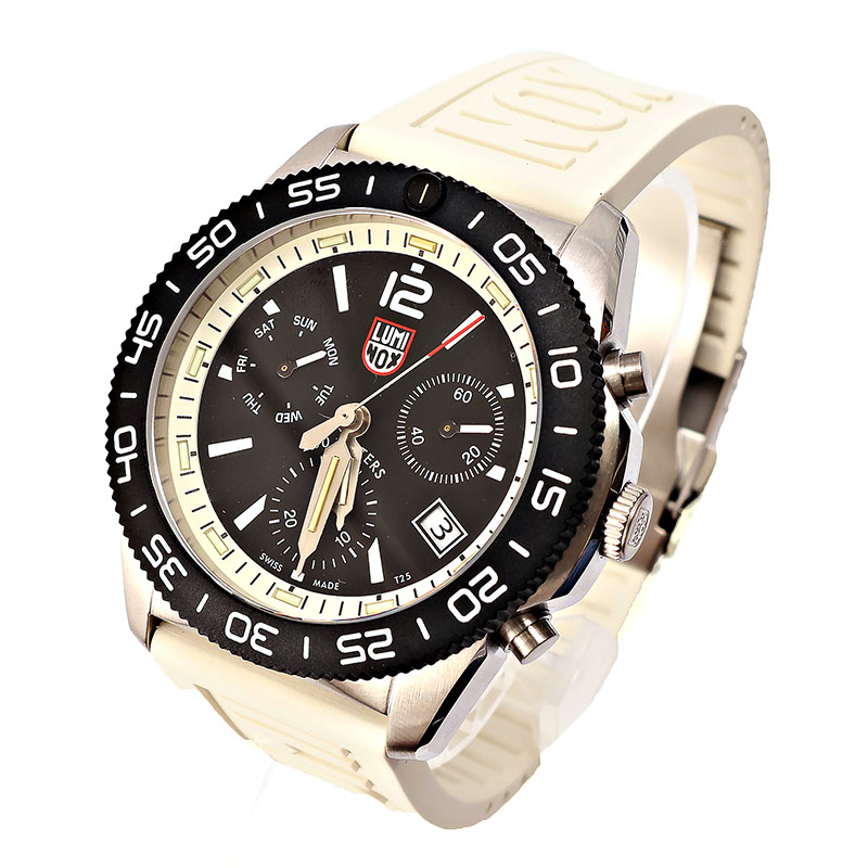 ルミノックス 腕時計 メンズ PACIFIC DIVER CHRONOGRAPH 3140 SERIES ブラック　オフホワイト XS.3141 LUMINOX