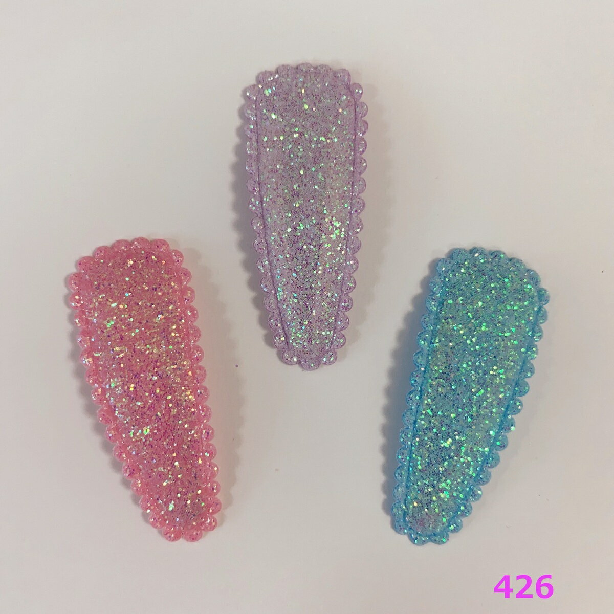 ヘアピン ピン パッチンピン　スリーピン ヘアーアクセサリー 髪飾り かわいい おしゃれ キッズ 子供用 カバーピン キラキラ ラメ グリッター スカラップ ピンク パープル ブルー