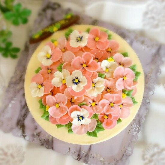 お花のケーキ バタークリーム ピンクパンジー ケーキ 5号 チーズケーキ 味 可愛いケーキ 誕生日ケーキ 大人 花 スイーツ ケーキ センイルケーキ バースデーケーキ お取り寄せ インスタ映え スイーツ ケーキ 可愛い かわいい 誕生日 サプライズ ケーキ 記念日 ギフト 卒業祝