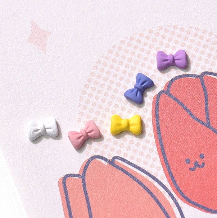 【注意事項】：・当店でご購入された商品は、原則として、「個人輸入」としての取り扱いになり、全て韓国からお客様のもとへ直送されます。 ・個人輸入される商品は、全てご注文者自身の「個人使用・個人消費」が前提となりますので、ご注文された商品を第三者へ譲渡・転売することは法律で禁止されております。 ・通関時に関税・輸入消費税が課税される可能性があります。課税額はご注文時には確定しておらず、通関時に確定しますので、商品の受け取り時に着払いでお支払いください。 詳細はこちらご確認下さい。 ＊色がある場合、モニターの発色の具合によって実際のものと色が異なる場合がある。