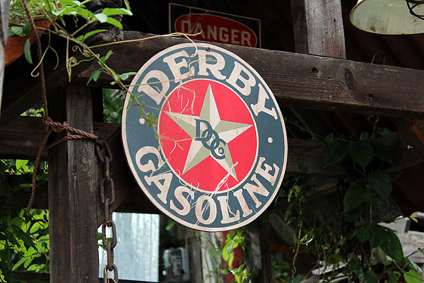 昔のアドバタイジング　ウッドサイン　シリーズ第三弾　（ダービーガソリン）　看板　アメリカン雑貨　アメリカ雑貨　グッズ candytower-10021742 アメリカ雑貨通販キャンディタワー サンプル画像2