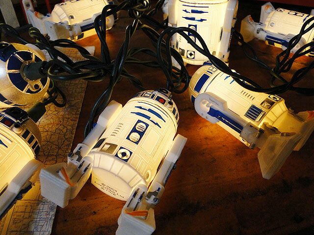 スターウォーズ R2-D2の10連パーティーライト ■ アメリカ雑貨 アメリカン雑貨 スターウォーズ グッズ プレゼント フィギュア おしゃれ 北欧 かわいい アメキャラ アメコミ 照明 インテリア