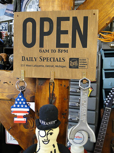 オールドアメリカン　ウッデンフックボード　（オープン/四角タイプ）　アメリカン雑貨　アメリカ雑貨　グッズ