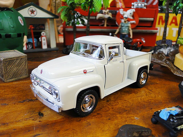 1956年 フォード F-100 ピックアップ ダイキャストミニカー 1/38スケール （アイボリー） アメリカン雑貨 アメリカ雑貨 グッズ