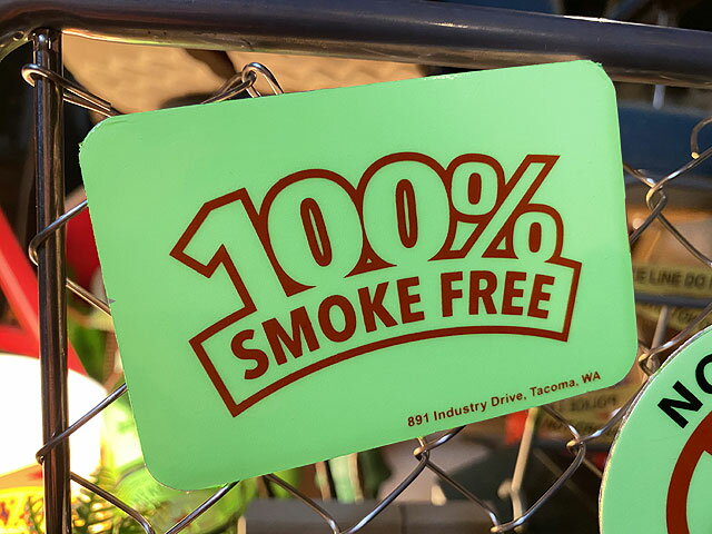 アメリカの蓄光ミニサイン (完全禁煙) 看板 アメリカン雑貨 アメリカ雑貨 グッズ