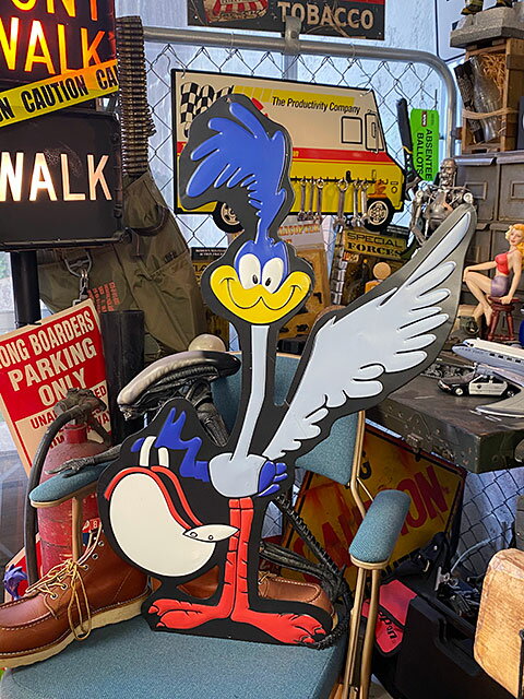 ロードランナー ビンテージスタイル ｔシャツ アニメ 鳥 イラスト キャラクター 売買されたオークション情報 Yahooの商品情報をアーカイブ公開 オークファン Aucfan Com