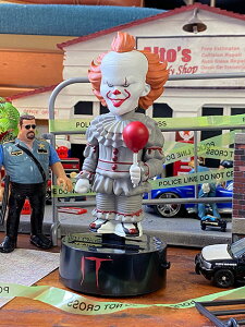 NECA 「IT/イット THE END “それ”が見えたら、終わり。」ペニーワイズ ボディノッカーズ アメリカン雑貨 アメリカ雑貨 グッズ