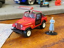 グリーンライト 映画 ターミネーター 1983年AMC ジープ CJ-7 レネゲード ミニカー 1/64スケール (サラ・コナーのフィギュア付き) 4600台限...