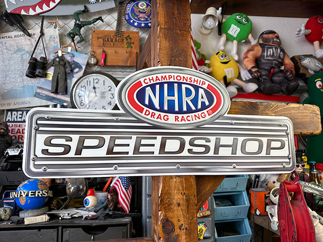 NHRA　エンボスティンサイン　（スピードショップ）　看板　アメリカン雑貨　アメ...