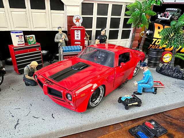 Jada　1972年　ポンティアック　ファイヤーバード　ダイキャストミニカー　1/24スケール　（レッド）