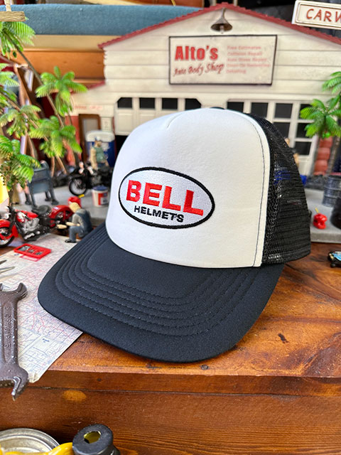 Bell Mesh Cap, Hat Color = White x Black, American Goods, American Casual Style, Stylish, Cool Hat