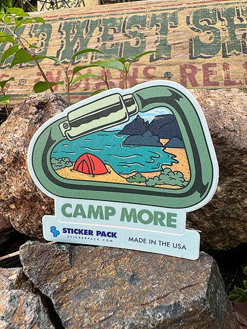 ステッカーパック　アウトドア　ステッカー　Lサイズ　（キャンプモア　カラビナ）　MADE IN U.S.A.　耐水＆耐光素材　PVCステッカー　アメリカン雑貨　アメリカ雑貨　グッズ