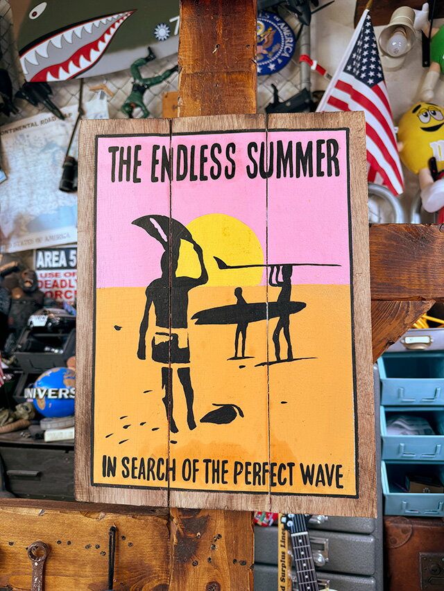 エンドレスサマー ハンギング ウッドサイン アメリカン雑貨 アメリカ雑貨 ハワイアン雑貨 ハワイ雑貨 ハワイグッズ ハワイアングッズ 西海岸インテリア 西海岸風 カリフォルニアスタイル おしゃれ ショップインテリア