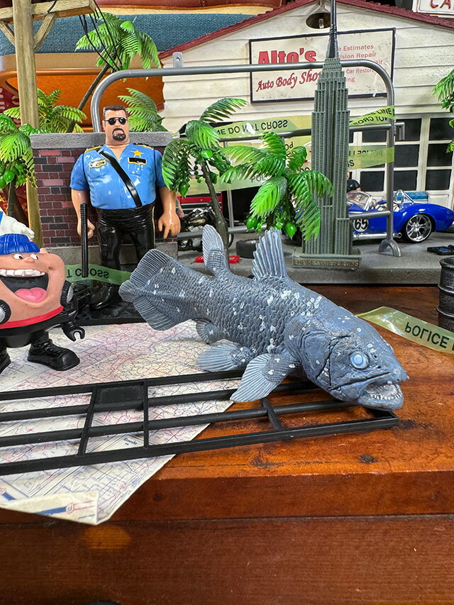 生きる化石　シーラカンス　フィギュア　古代魚リアルフィギュア　アメリカン雑貨　アメリカ雑貨　グッ..