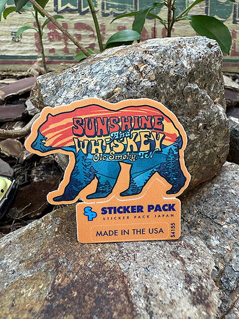 ステッカーパック　アウトドア　ステッカー　Sサイズ　（サンシャインウィスキーベアー）　MADE IN U.S..