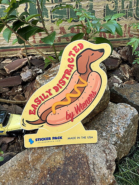 ステッカーパック　アウトドア　ステッカー　Lサイズ　（ウインナードッグ）　MADE IN U.S.A.　耐水＆耐光素材　PVCステッカー　アメリカン雑貨　アメリカ雑貨　おしゃれキャンプ　おしゃれキャンパー　アウトドアグッズ　ショップインテリア