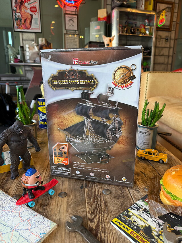 3D立体パズル　海賊船　クイーン・アンズ・リベンジ号　155ピース　全長48cm　ハサミやノリ不要　アメ..