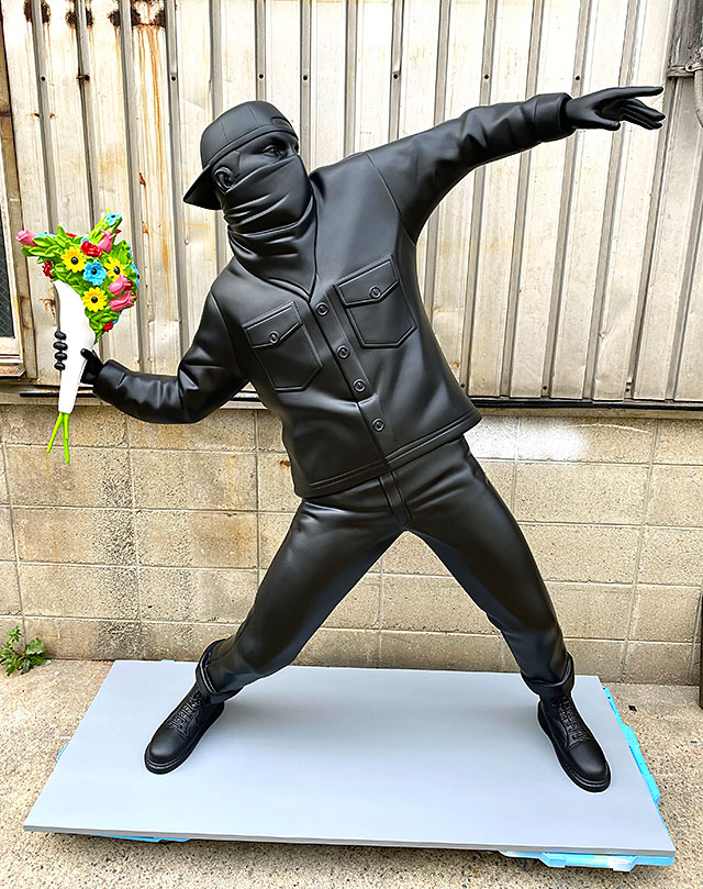 即納 巨大オブジェ 160cm バンクシー オ...の紹介画像2