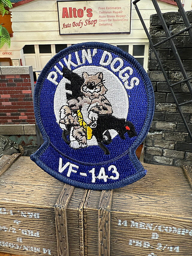 VF-143　ピーキンドッグス　ミリタリーワッペン　アメリカン雑貨　アメリカ雑貨　ミリタリーグッズ　 ...