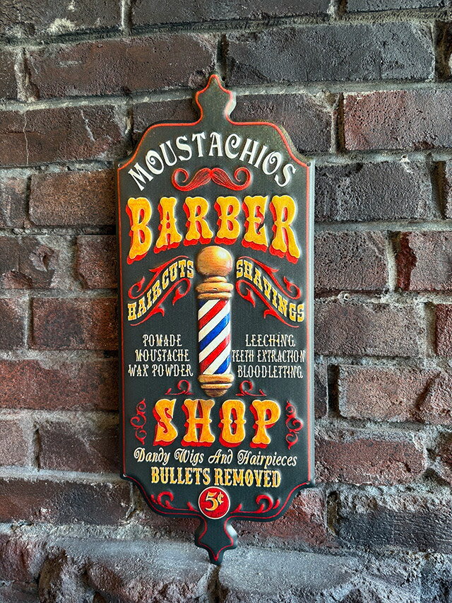 マスタッチョス バーバーショップサイン エンボス ティンサイン ブリキ看板 アメリカン雑貨 アメリカ雑貨 グッズ おしゃれ かっこいい ガレージ雑貨 ガレージング雑貨 ショップインテリア