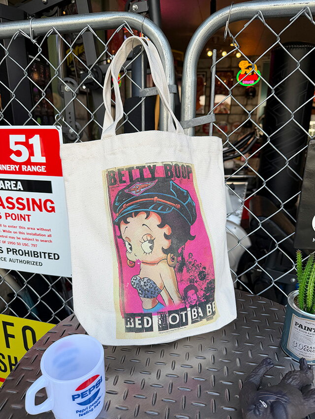アメリカンコミック　トートバッグ　（ベティ・ブープ）　アメリカン雑貨　アメリカ雑貨　グッズ アメ..