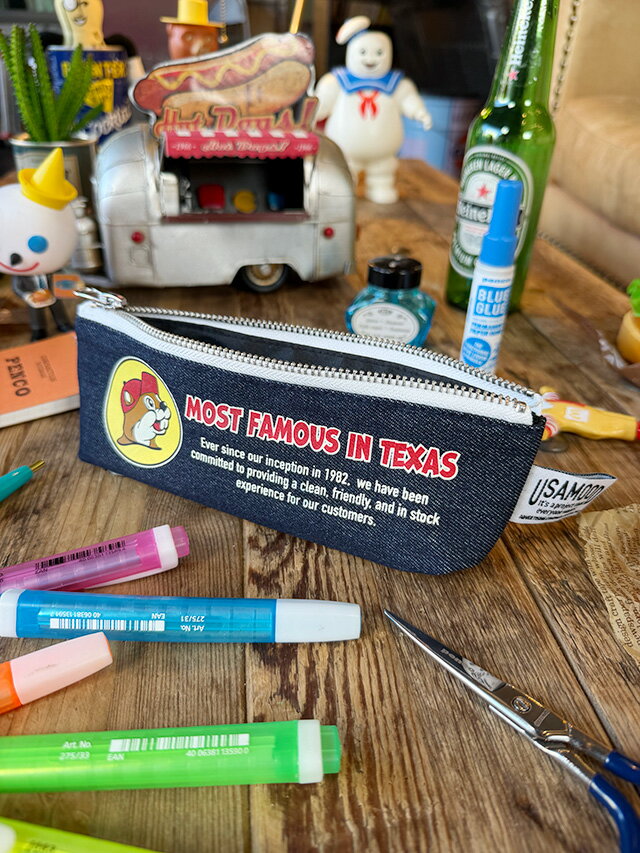 樂天商城 - バッキーズ　デニム　ペンケース　アメリカン雑貨　アメリカ雑貨　カンパニーグッズ　アメリカンカンパニー　企業グッズ　アメキャラ　おしゃれ　ショップインテリア　文具　文房具　ステーショナリー