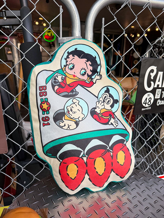 おまけ付き ベティーちゃん レア4点セット マット カーテンなど