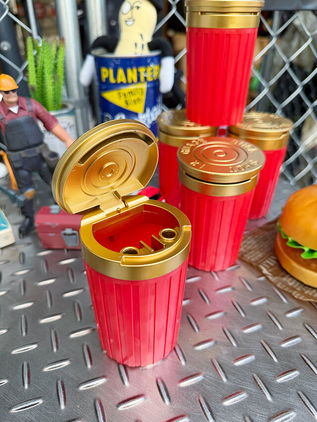 ショットガンの薬きょう型　灰皿　ショットシェル　アッシュトレイ　アメリカン雑貨　アメリカ雑貨　ガレージ雑貨　ガレージング雑貨　喫煙グッズ　おしゃれ パブグッズ　バーグッズ　自宅バー　ショップインテリア　喫煙雑貨　ミリタリーグッズ　ミリタリー雑貨