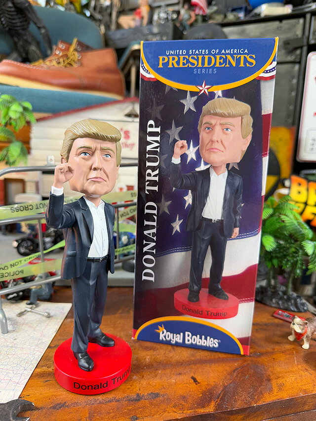 楽天市場】ルーニー・テューンズ ボブルヘッドの通販