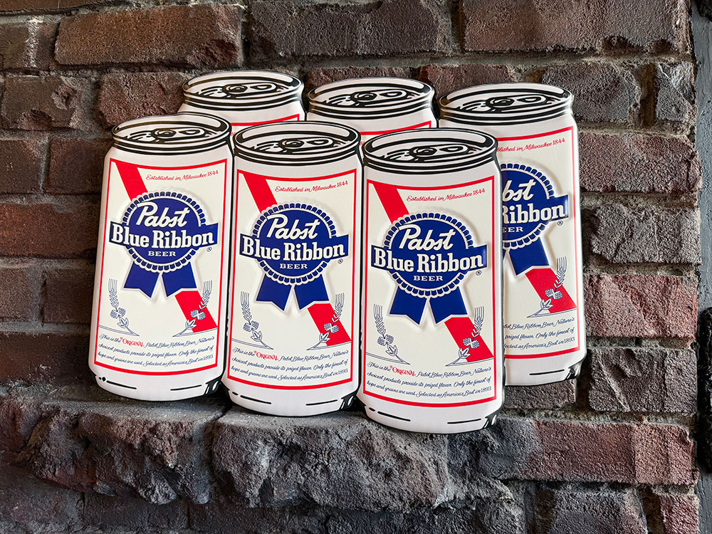 パブスト ブルーリボン 6パック エンボス ティンサイン ブリキ看板 アメリカン雑貨 アメリカ雑貨 グッズ おしゃれ パブグッズ バーグッズ 自宅バー ショップインテリア