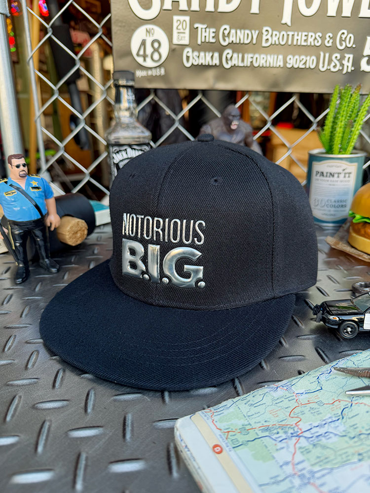 ノトーリアス B.I.G.　オフィシャル　フラットバイザー　キャップ　公式グッズ　アメリカン雑貨　ア ...