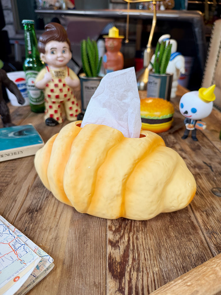 クロワッサン ティッシュケース ※ハーフサイズティッシュ用 アメリカン雑貨 アメリカ雑貨 グッズ おしゃれ ショップインテリア