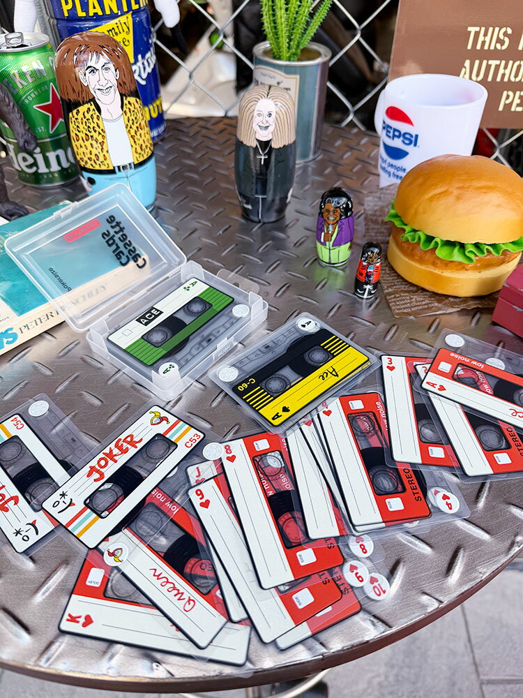 キッカーランド　カセットテープ　プレイングカード　トランプ