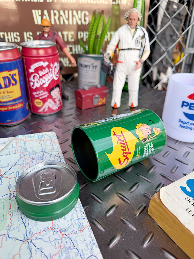 スクアート シークレット缶 アメリカン雑貨 アメリカ雑貨 カンパニーグッズ アメリカンカンパニー 企業グッズ アメキャラ おしゃれ ショップインテリア