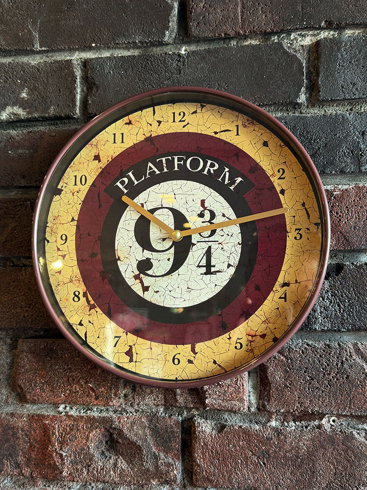 ハリーポッター プラットホーム 9と3/4番線 ウォールクロック アメリカン雑貨 アメリカ雑貨 映画グッズ 壁掛け時計 おしゃれ かっこいい ショップインテリア アナログ時計
